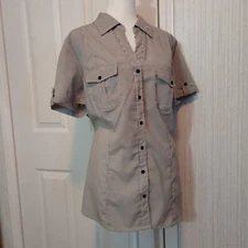 East 5th Women's Twill Top Sz 1X Black White Striped Pleats Roll Tab V-Neck LNC