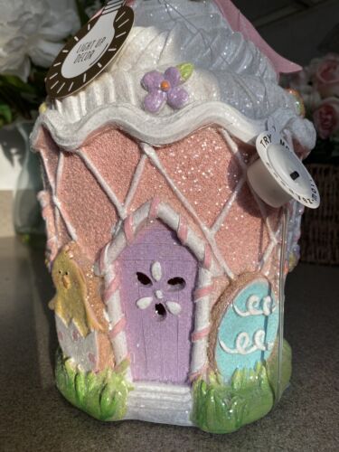 Light Up Pink Pastel Easter Cupcake Gingerbread House NWT 10in FREE SHIP - Picture 9 of 17