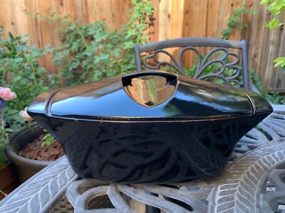 Cocotte et plat Le Creuset design Raymond Loewy vintage