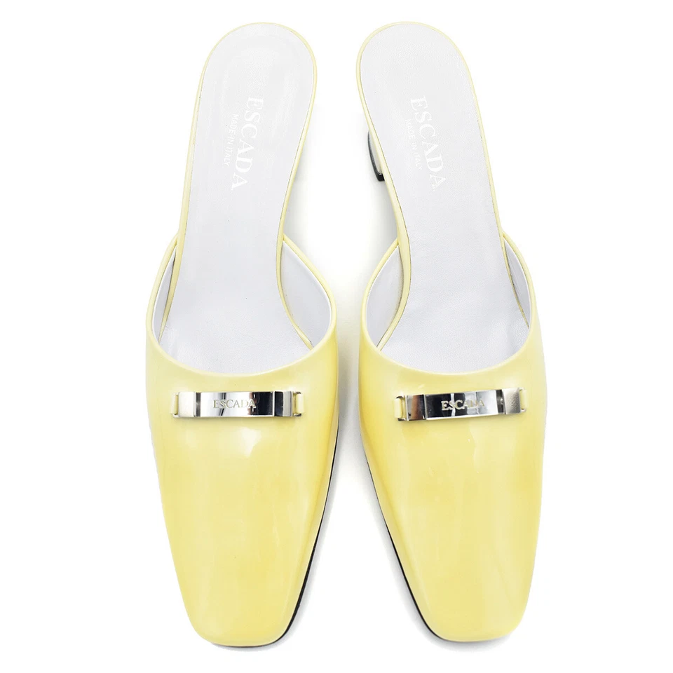 Tacones bajos Escada Buttermilk amarillo pálido/blanco charol talla 9,5 B Foto 2 de 4