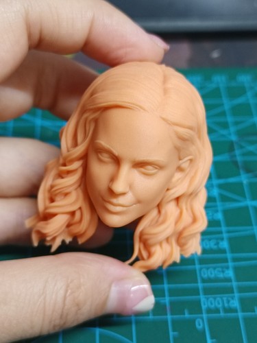 1:6 1:12 1:18 Hermione Granger Head Sculpt Carved For Female Action Figure Body - Picture 3 of 8