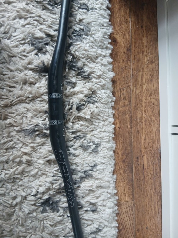 Race Face Next R Carbon Handlebars 35mm Clamp, 20mm Rise, 780mm Width