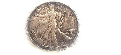 1939 D Walking Liberty Half Dollar EXTREMLY FINE CONDITION
