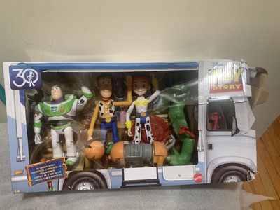 トイ・ストーリー4 フィギュアセット RV車付き Amazon.co.jp: Toy Story 4 トイストーリー4 RVフレンズ