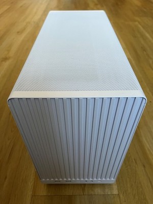 Silent PC mit Wasserkühlung im Lian Li DAN A3 Case weiß (i7, GTX, 16GB, 500GB)
