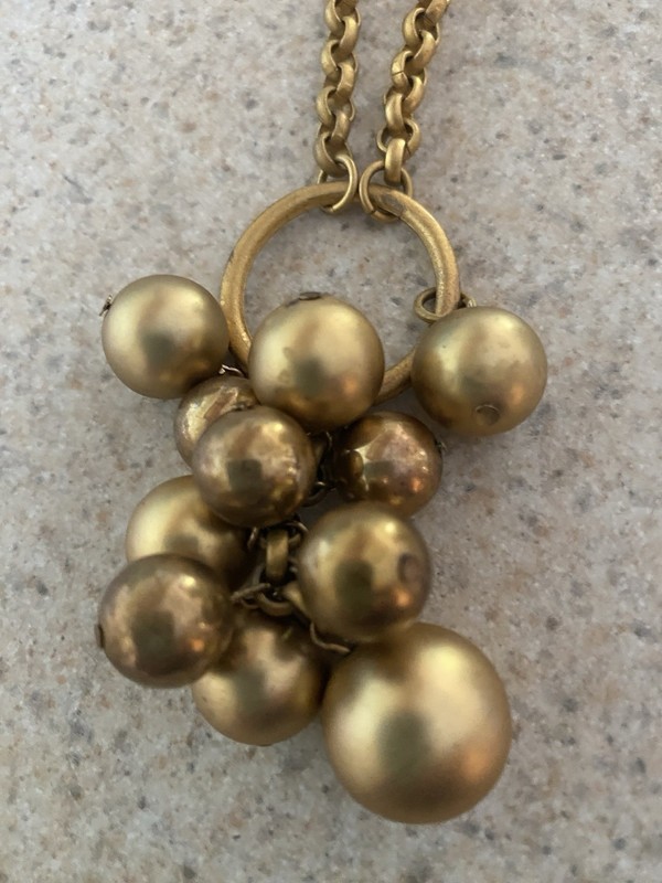 VINTAGE SHADES OF GOLD TONE 38" NECKLACE