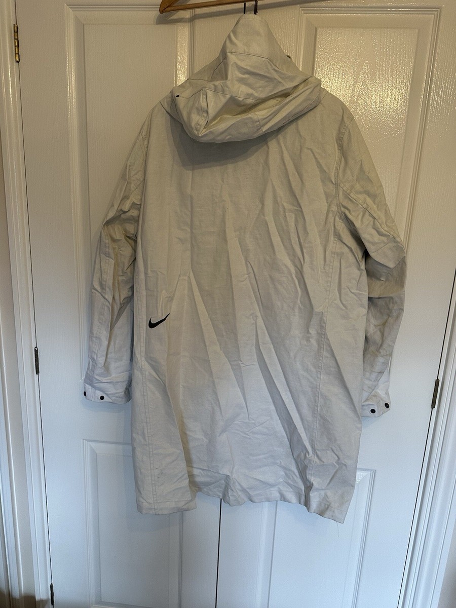 nike women's plus size rain jacket
