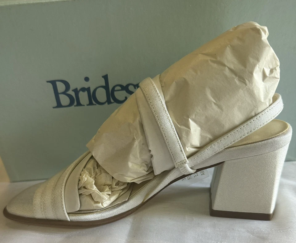 Sandalias de tacón alto Bridesmaids by Dyeables Lauren blancas de lujo para mujer 6-1/2 B Foto 3 de 4