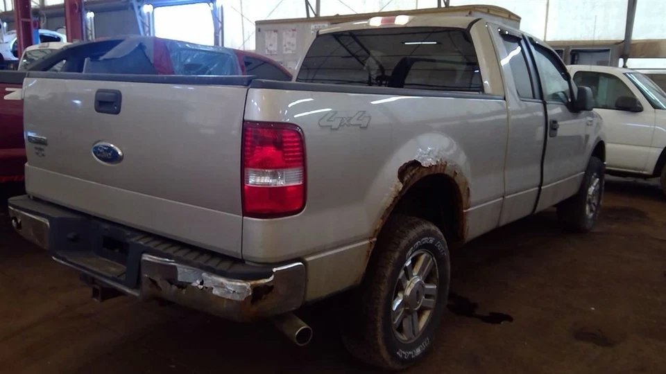 Bomba de dirección asistida para camioneta Ford F150 04-08 6366949 Foto 2 de 4