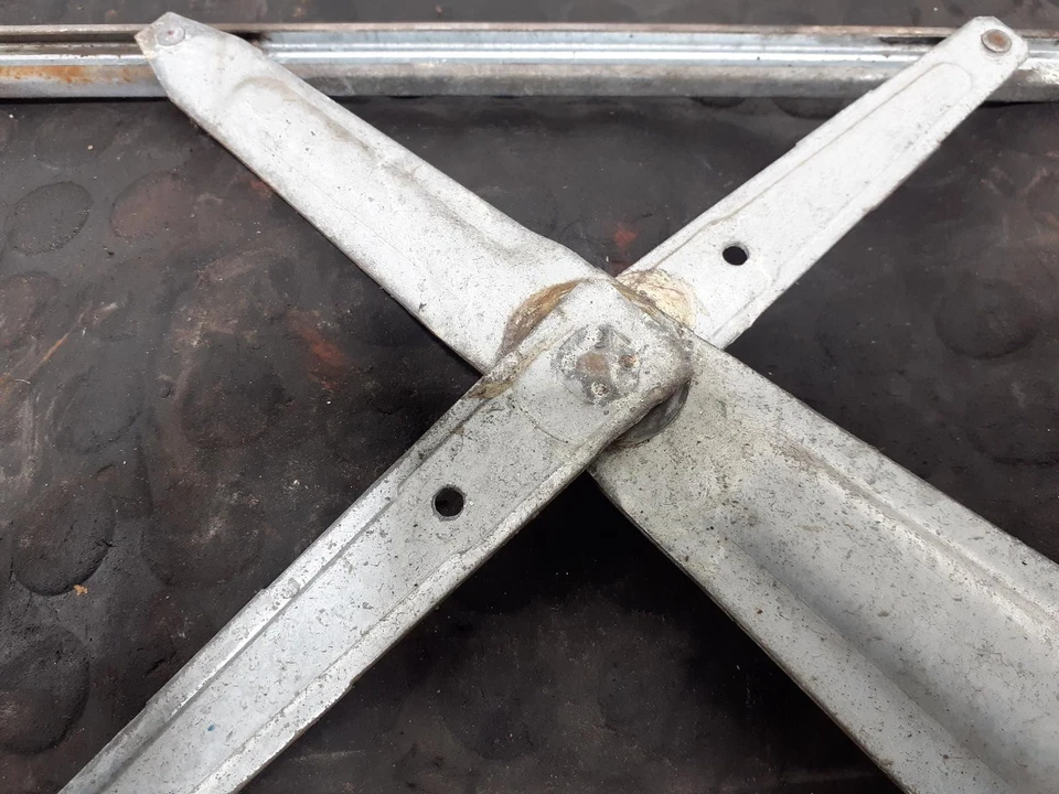 TOYOTA STARLET Window Regulator N/S 1994 3 Door Front LH - Изображение 4 из 4