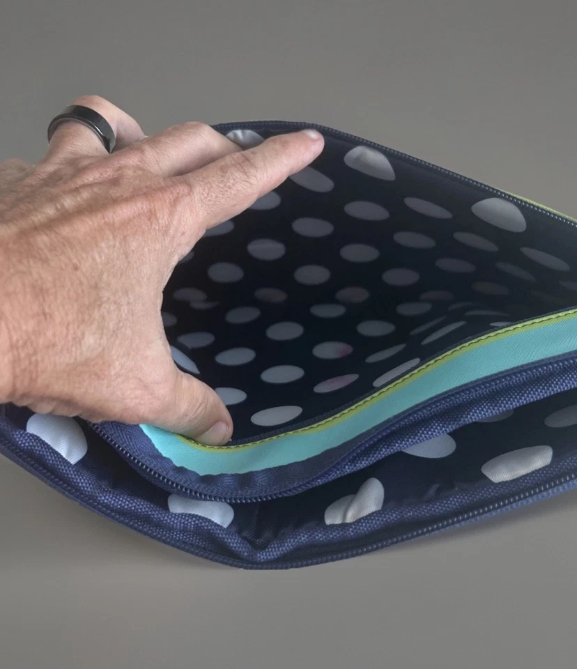 Studio C Pickup Line 13-14" Laptop Capa Listrada Multicolorida Modelo 37093 - Imagem 4 de 4