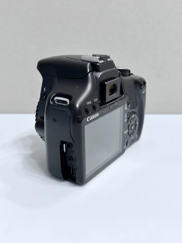 Digitalkamera Canon EOS 450D / 12.2 MP SLR / Live View - nur 20008 Auslösungen - Bild 4 von 4