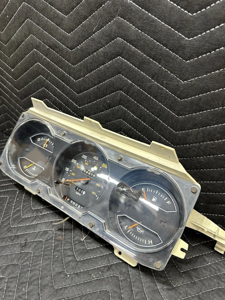 Dodge D150 D350 1984 86 1987 tablero velocímetro medidor cuadro de instrumentos OEM Foto 2 de 4