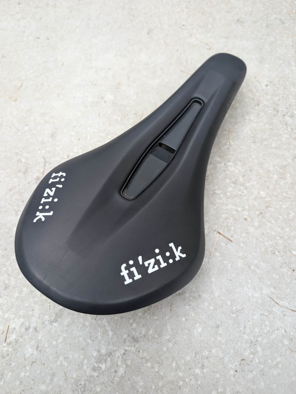 Fizik Vento Argo 140mm Saddle