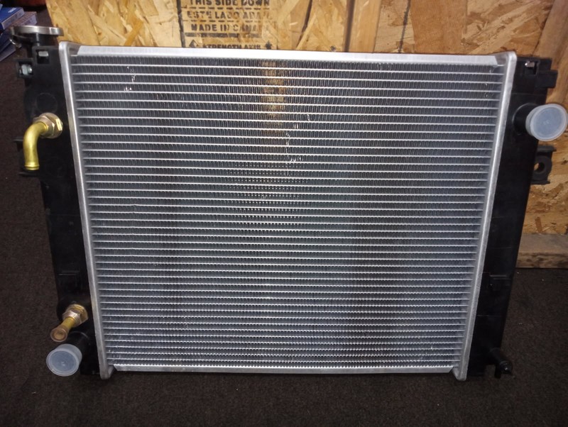236L2-10101 RADIATOR ASSEMBLY TCM FORKLIFT RADIATOR TC236L2-10101 30T6 K21 FG20