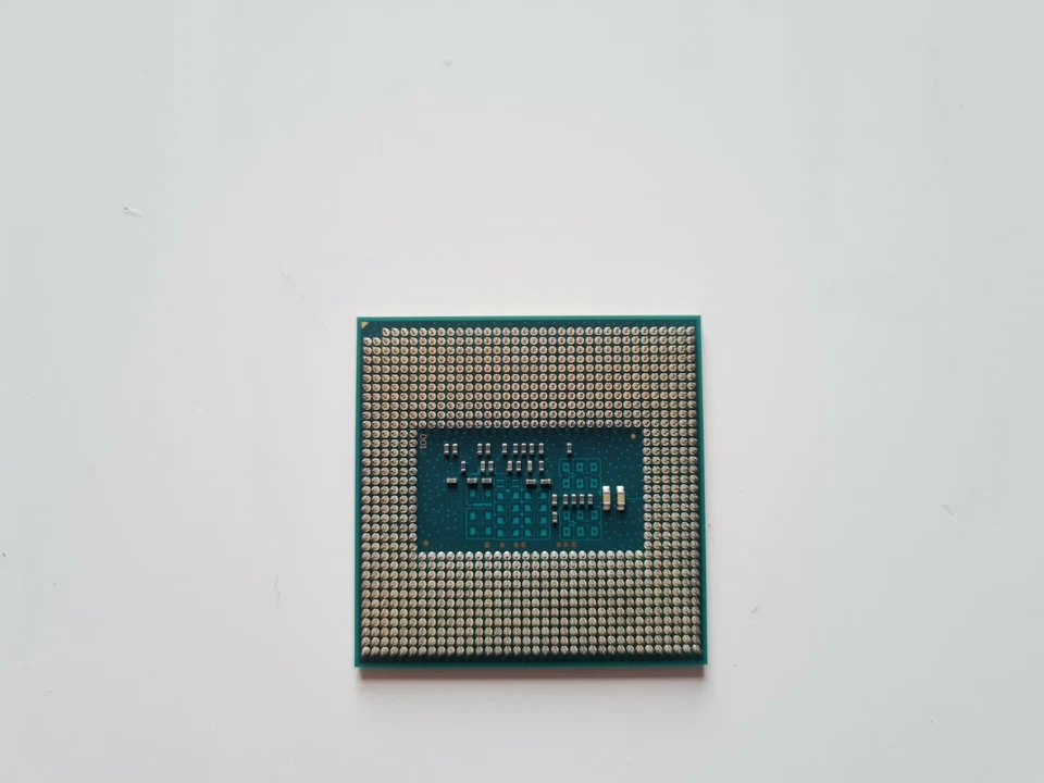 Intel Pentium 3550M Processor CPU, 2M L3 Cache, 2.30 GHz, SR1HD - Image 2 of 2