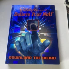 Annual Ser.: Ripley's Believe It or Not! Download the Weird by Ripley's Believe