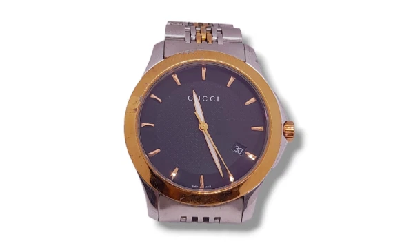 Orologio Gucci G Timeless 126.4 Quadrante Nero Acciaio Bicolore Quarzo 40mm