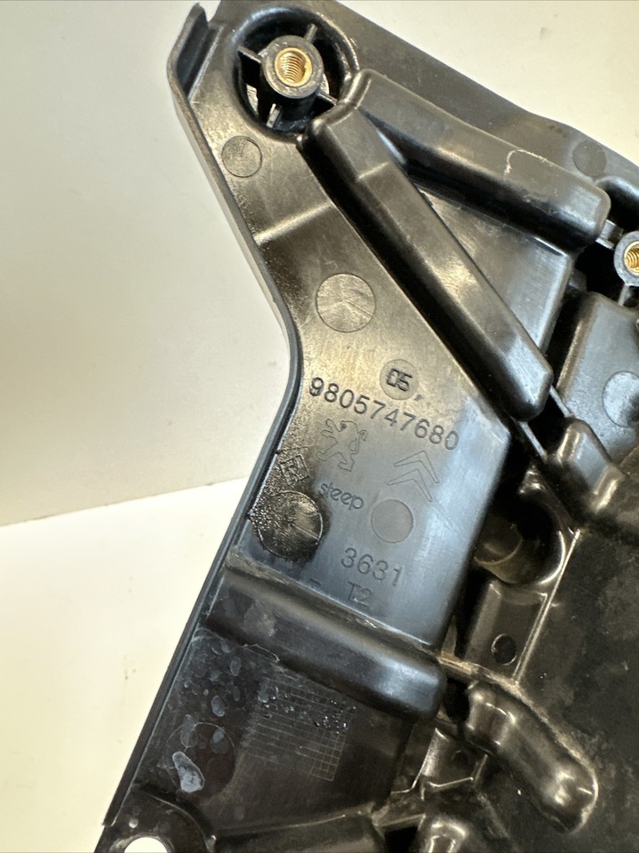 Peugeot 3008 timing belt cover 9805747680 genuine 1.2t 2022 year 65000km eBay