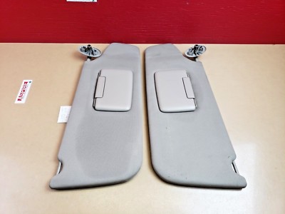 2006-2010 Jeep Commander Sun Visor Sunvisor Set with Covered Mirror OEM Gray