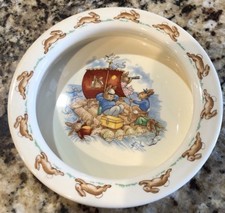 Royal Doulton Bunnykins Round Baby Plate / Porridge Bowl - Rafting - NEAR MINT