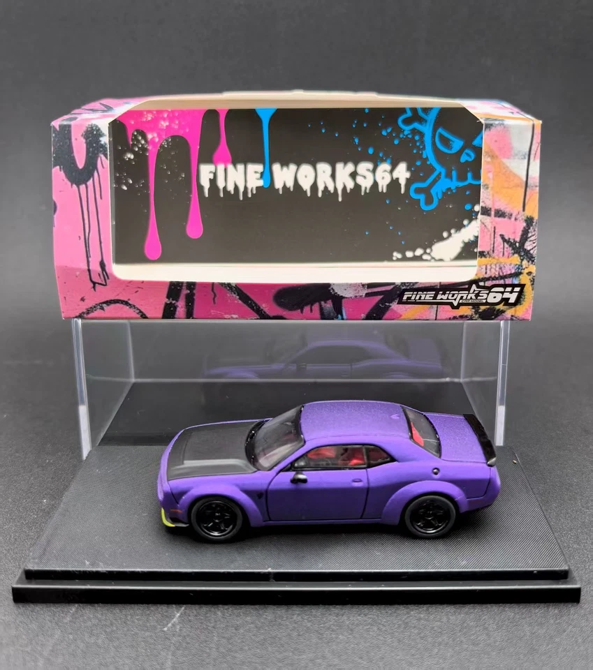 Fine Works 1/64 alloy simulation Dodge Challenger car model ornament - Image 3 of 4