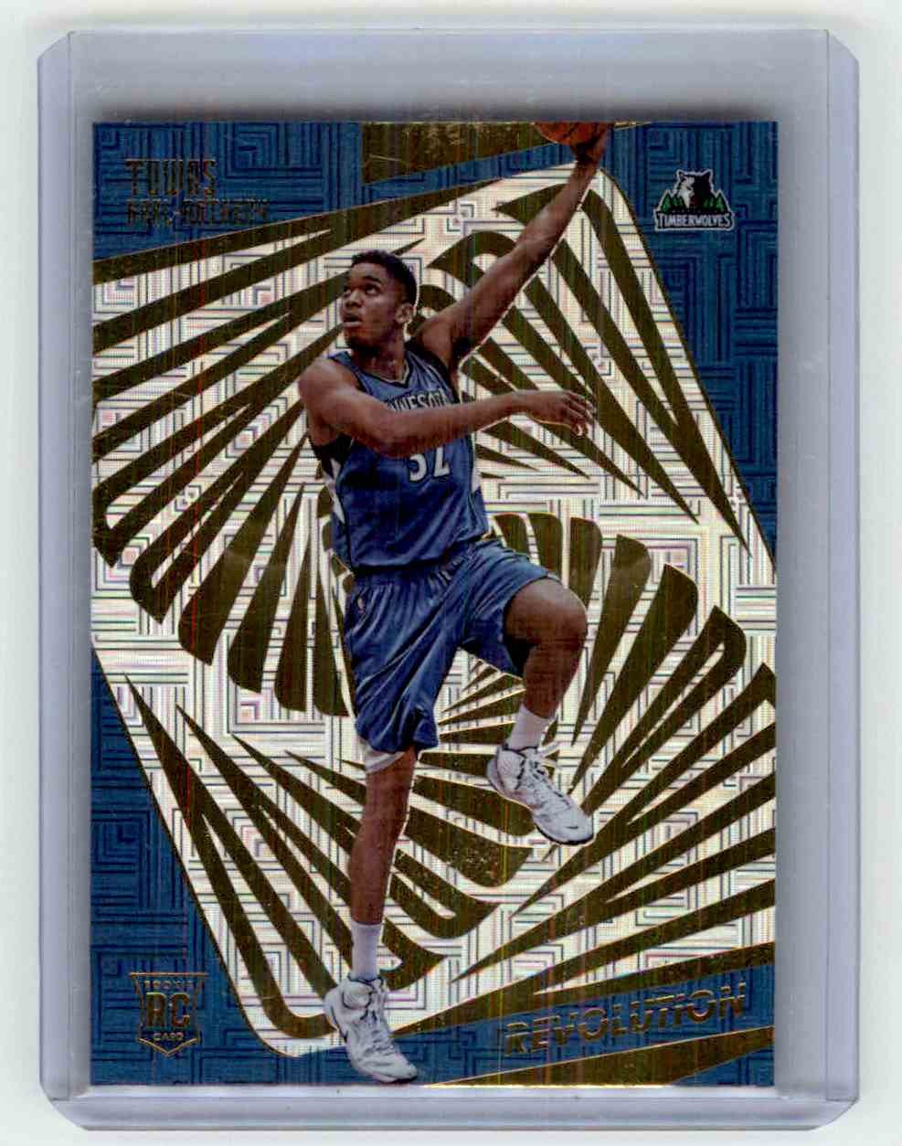 Karl-Anthony Towns 2015-16 Panini NBA Revolution Infinite #118