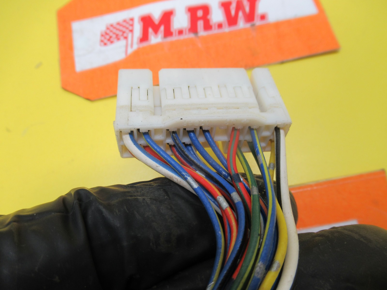 COMPUTER DOOR CONTROL wire plug connector pig tail for 90 91 92 93 TOYOTA CELICA