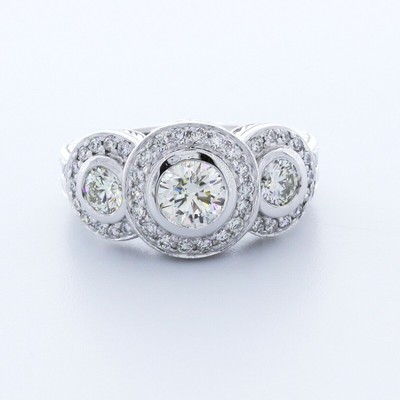 Lab-Created Diamond G/VS1 Round 18K White Gold Vintage