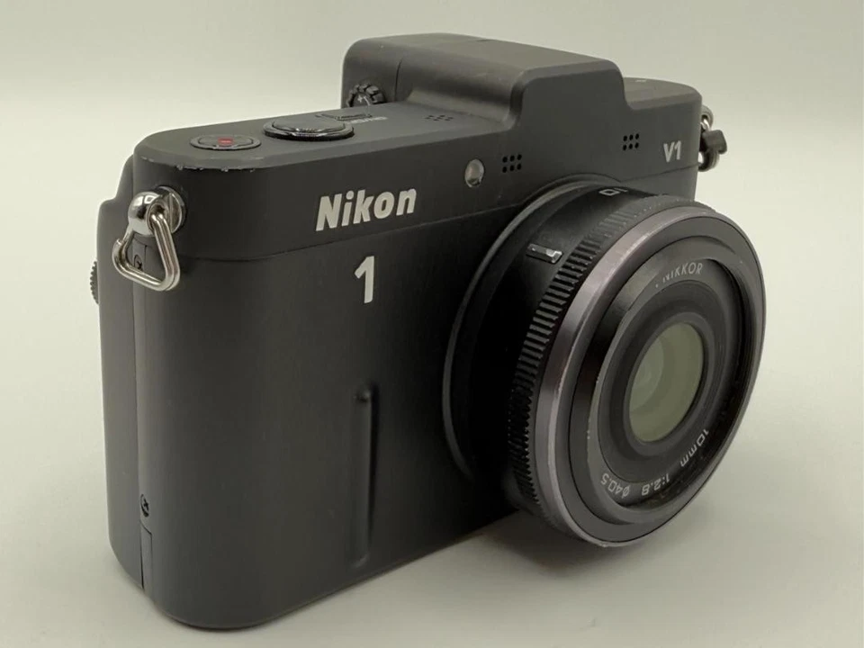 Nikon 1 V1 Mirrorless Camera with Thin Lens Kit (12,942 Shots) w/battery,charger - Image 2 of 4