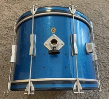 1965 Ludwig Super Classic Bass Drum Blue Sparkle Wrap. 20" x 16" Vintage 60s