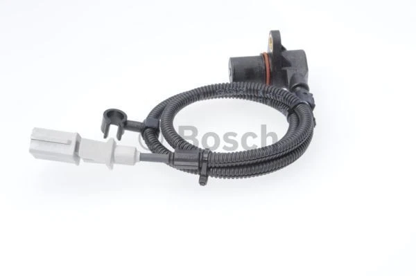 Genuine Bosch Crank Sensor for Audi A4 2.0 8E2, B6 2.0L Petrol ALT 2000 - 2004 - image 3 of 4