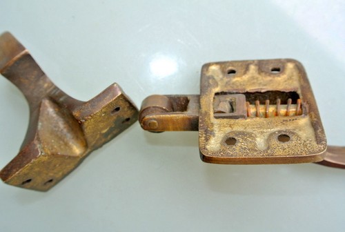 4 rare 3/4" offset ICE BOX CATCH lever aged solid Brass heavy 4 "cast meat safe - Picture 9 of 17
