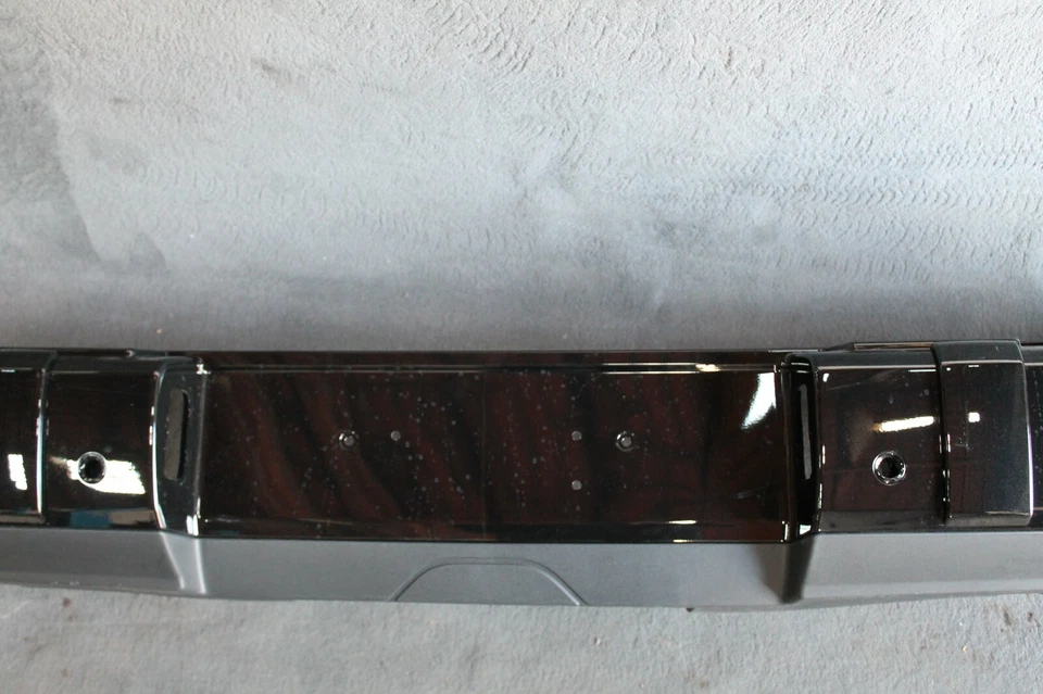 Mercedes W463 G AMG Stoßstange hinten Stoßfänger A4638853300 Color 9197 - Bild 3 von 4