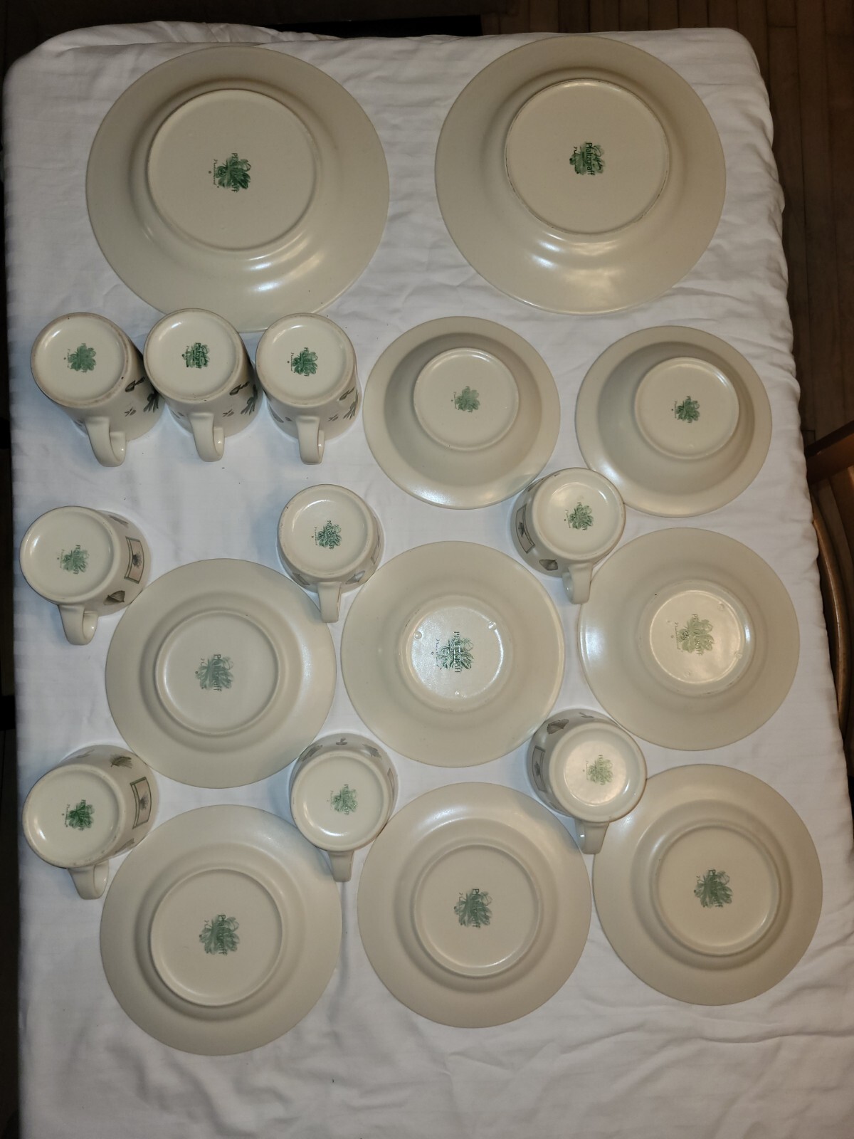 pfaltzgraff Naturewood DINNERWARE set plates mugs bowls collectible 19