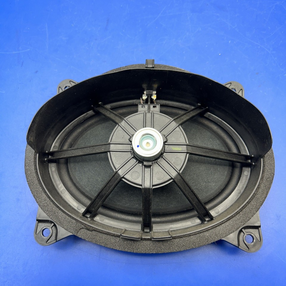 20052010 TOYOTA SIENNA FRONT RIGHT /LEFT SIDE INTERIOR DOOR AUDIO