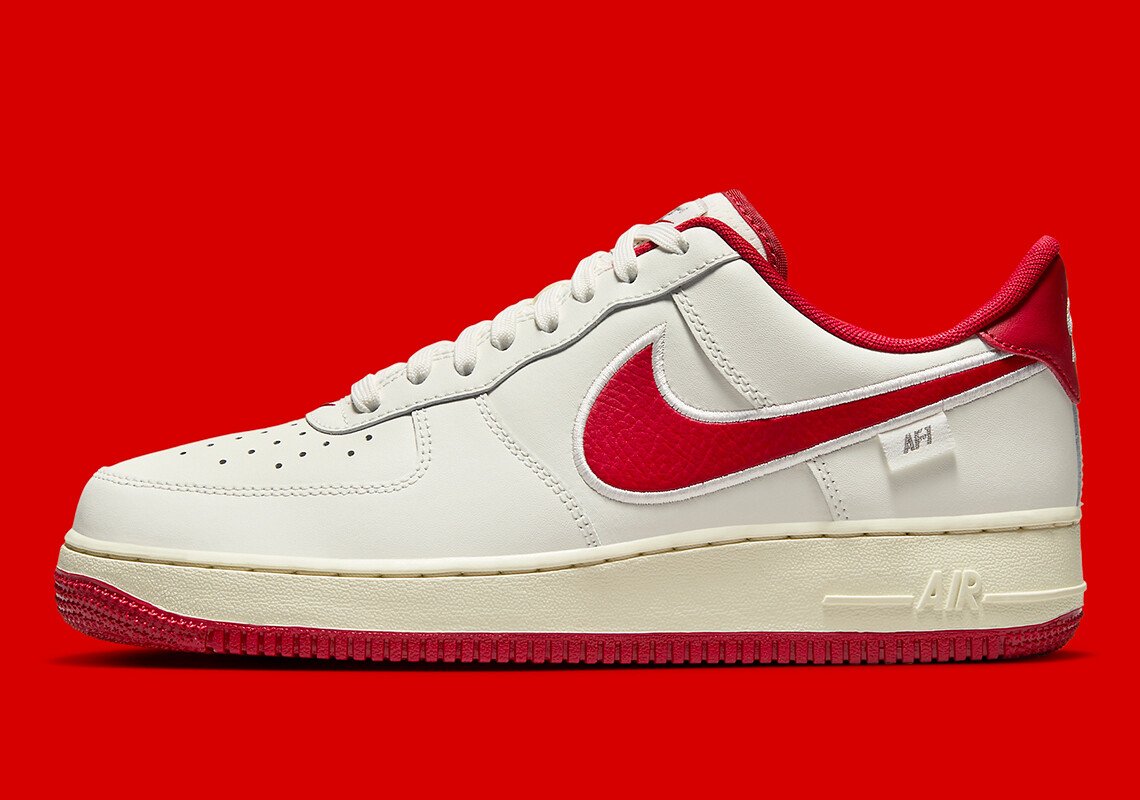 Nike Air Force 1 07 Low Sail Gym Красный, Кокосовое молоко, белый FV0392-101 sz 15 Мужские