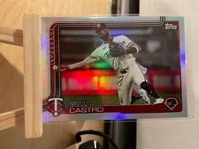 2025 Topps Series 1 #155 Willi Castro-Rainbow Foil -Minnesota Twins