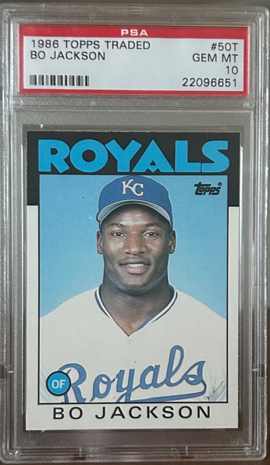 1986 TOPPS TRADED #50T BO JACKSON PSA 10 GEM MINT!!!  ICONIC ROOKIE CARD