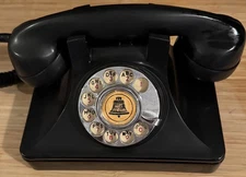 Late 1930’s /40's Bell Systems  Rotary Dial Desk Telephone Black
