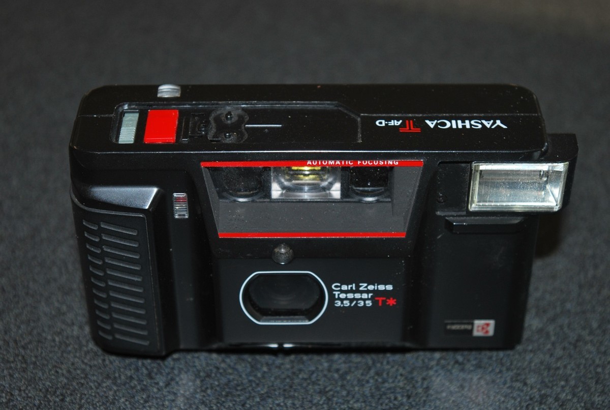 フィルムカメラ KYOCERA T AF-D Carl Zeiss Tessar 3.5/35 YASHICA T AF-D Carl Zeiss Tessar 35㎜ F3.5 KYOCERA Camera For