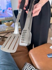 BURNHARD Big Fred Standgrill schwarz mit Thermometer, Seitentisch, Rädern