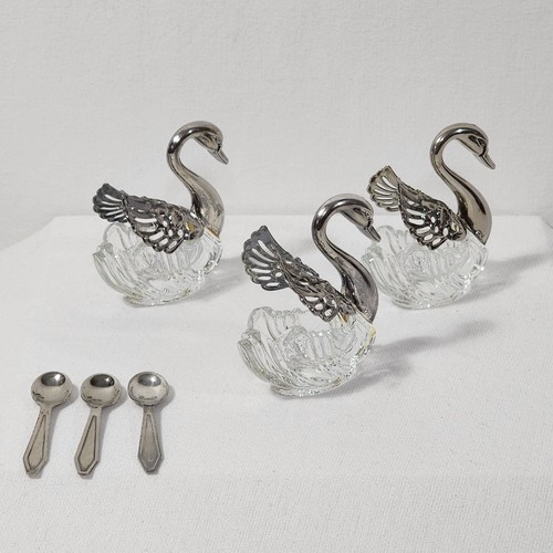 3 Swan Open Salt Cellars Crystal Silverplate Hinged Wings Salt Spoon Vtg 80's - Picture 4 of 18