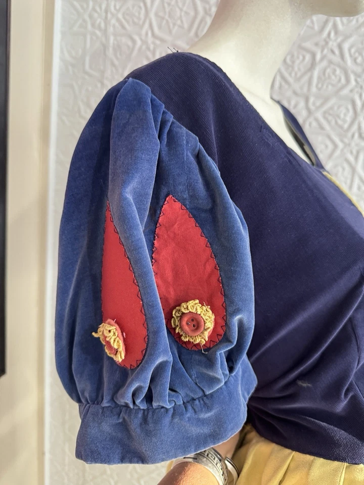 Vintage Snow White Costume-Theater-Halloween-Dress-Fairytale-Princess-Medium- - Image 4 of 4