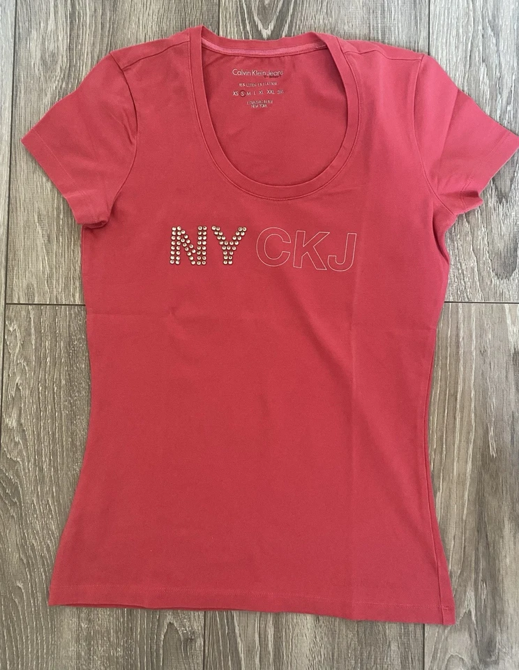Calvin Klein Jeans T-shirt corail logo strass ajusté extensible col rond XS - Photo 1/1