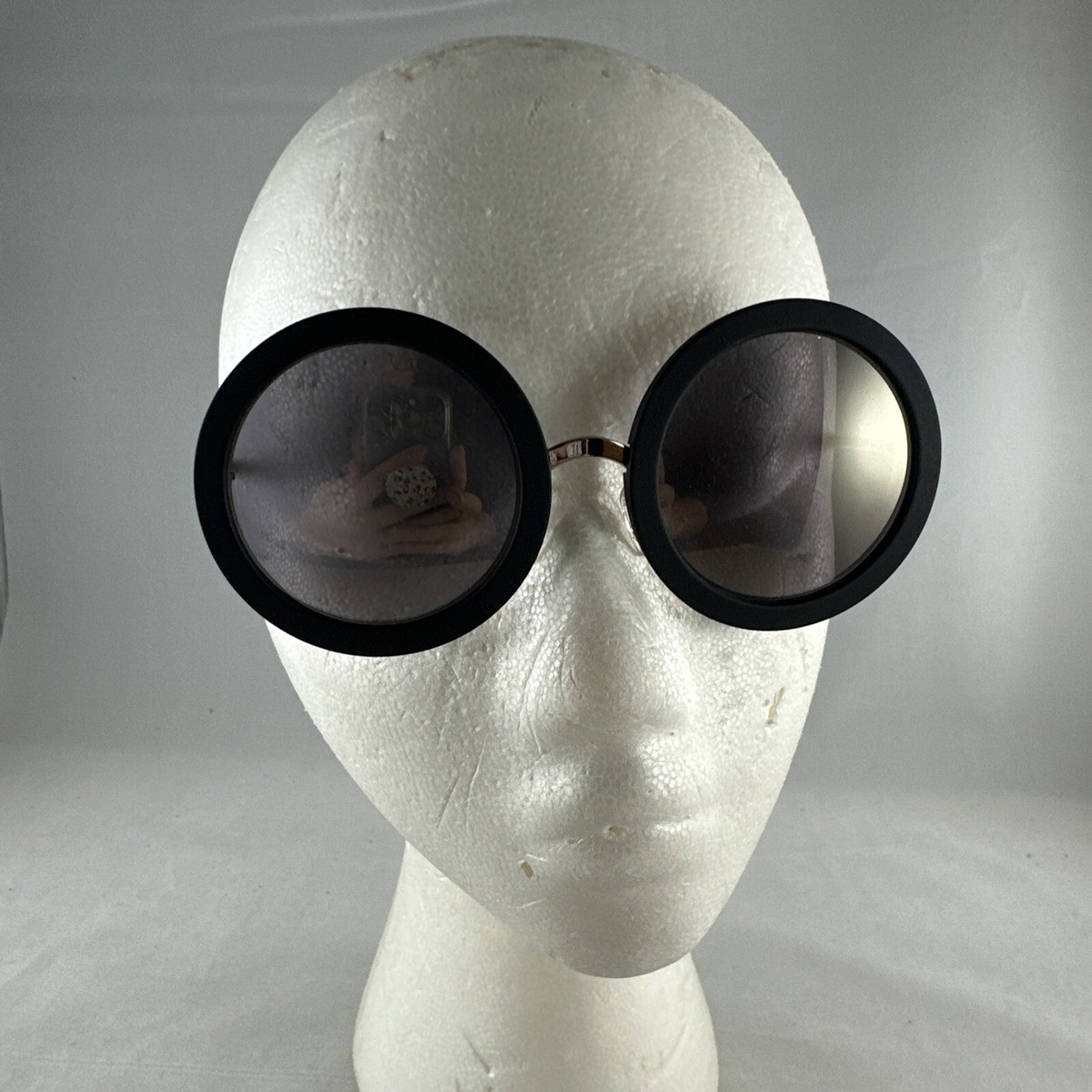 VONZIPPER  display picture 2