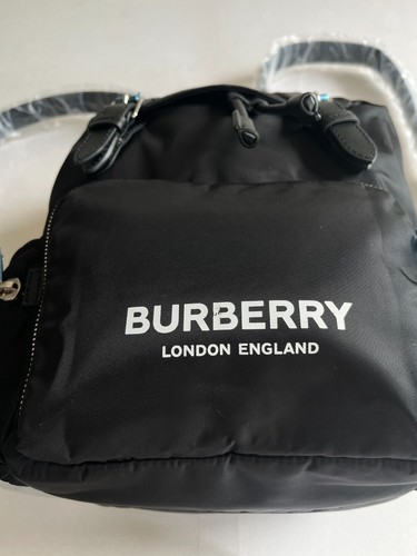 $2190 Authen BNWT BURBERRY Nylon Rucksack/Backpack Logo Print Mens/Womens Black - Picture 15 of 24
