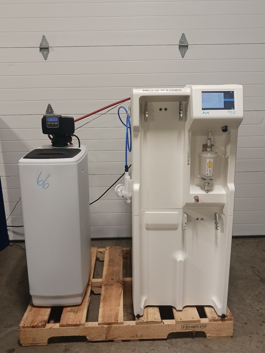 Milli-Q CLX 7040 (LC) Water Purification System, Pentair 5600 SXT