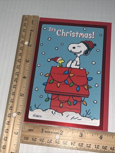 Tarjeta de Navidad Hallmark Snoopy & Woodstock: Plenty Of Bright & Merry Go Around - Imagen 5 de 5