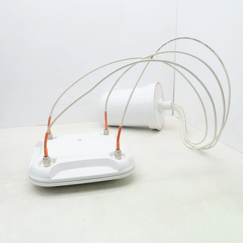 Cisco Aironet AIR AP3702E UXK9 1.27 Gbit/S Wireless Access Point with Antenna